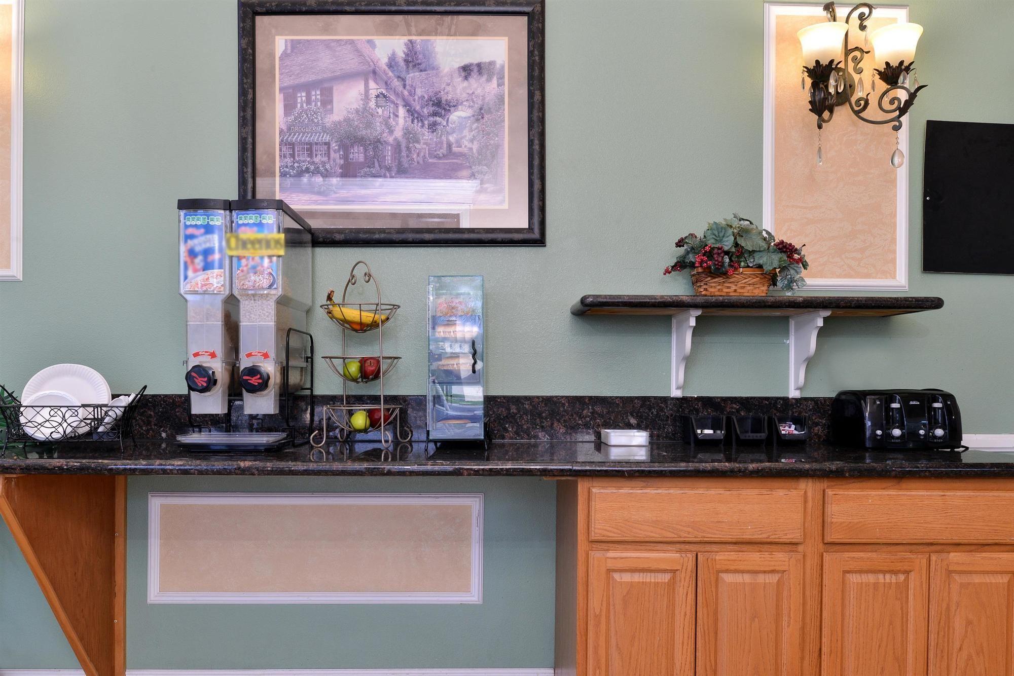 Americas Best Value Inn Pasadena Extérieur photo