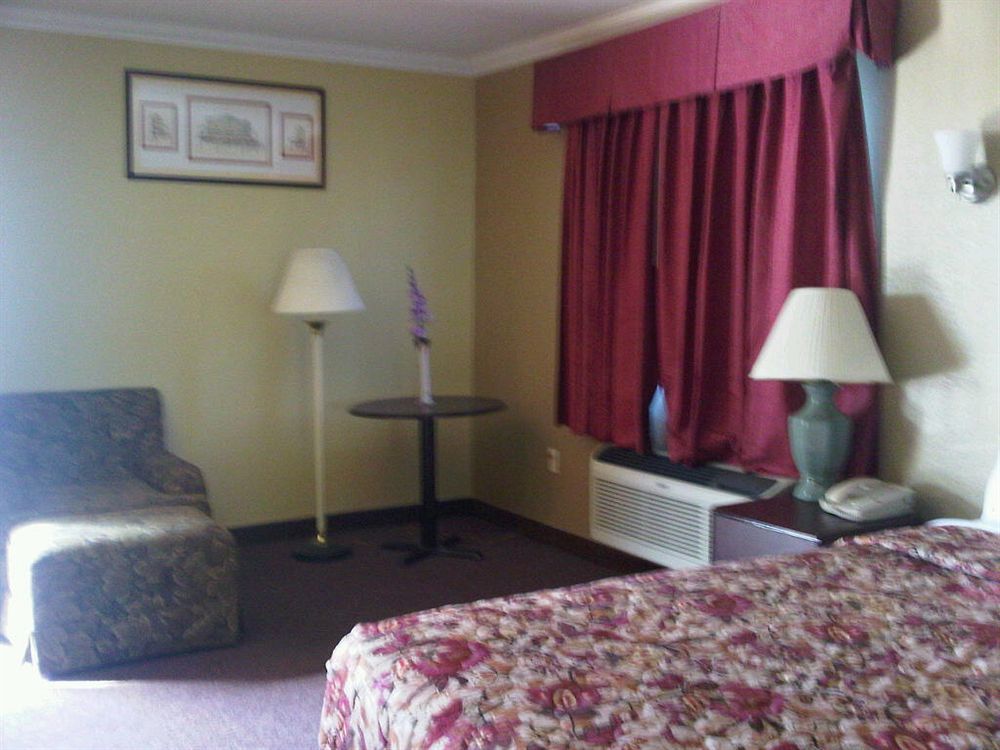 Americas Best Value Inn Pasadena Extérieur photo