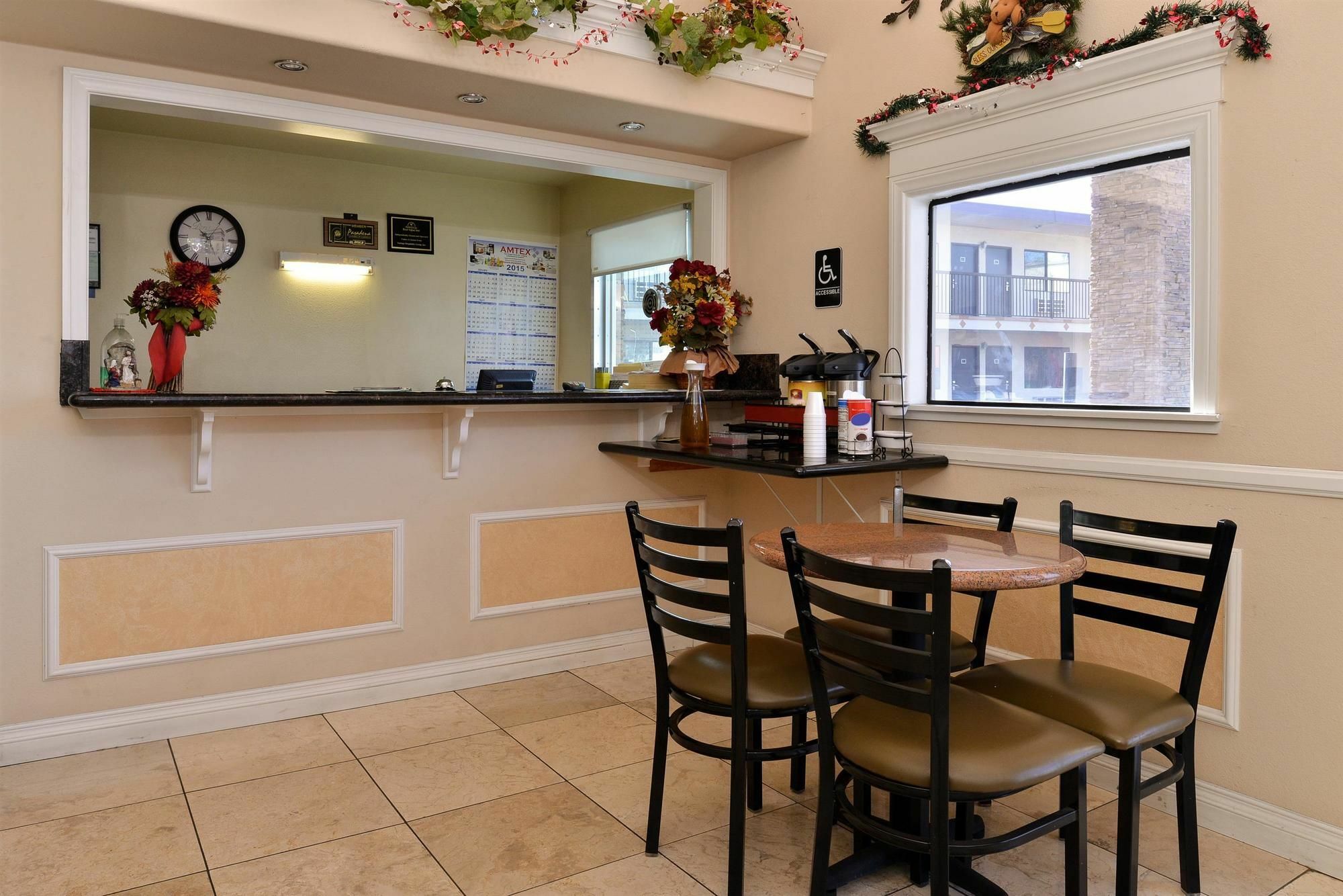 Americas Best Value Inn Pasadena Extérieur photo