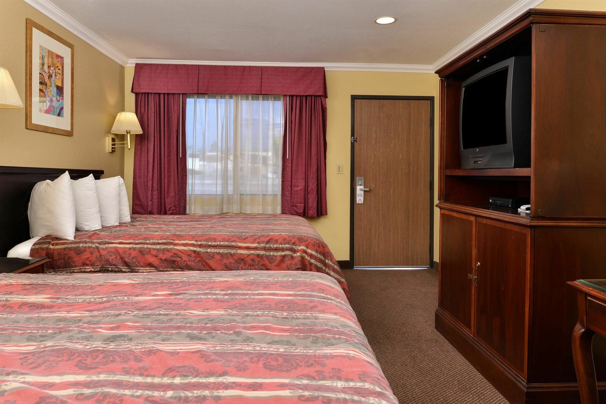 Americas Best Value Inn Pasadena Extérieur photo